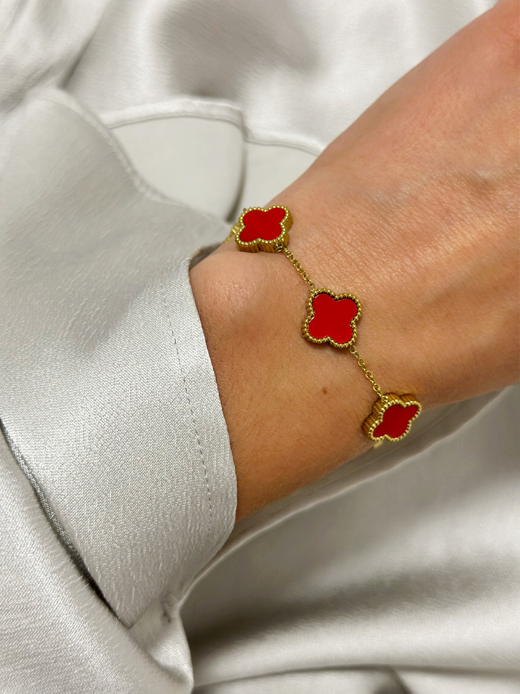 Capri Clover Bracelet - Elegantna Narukvica