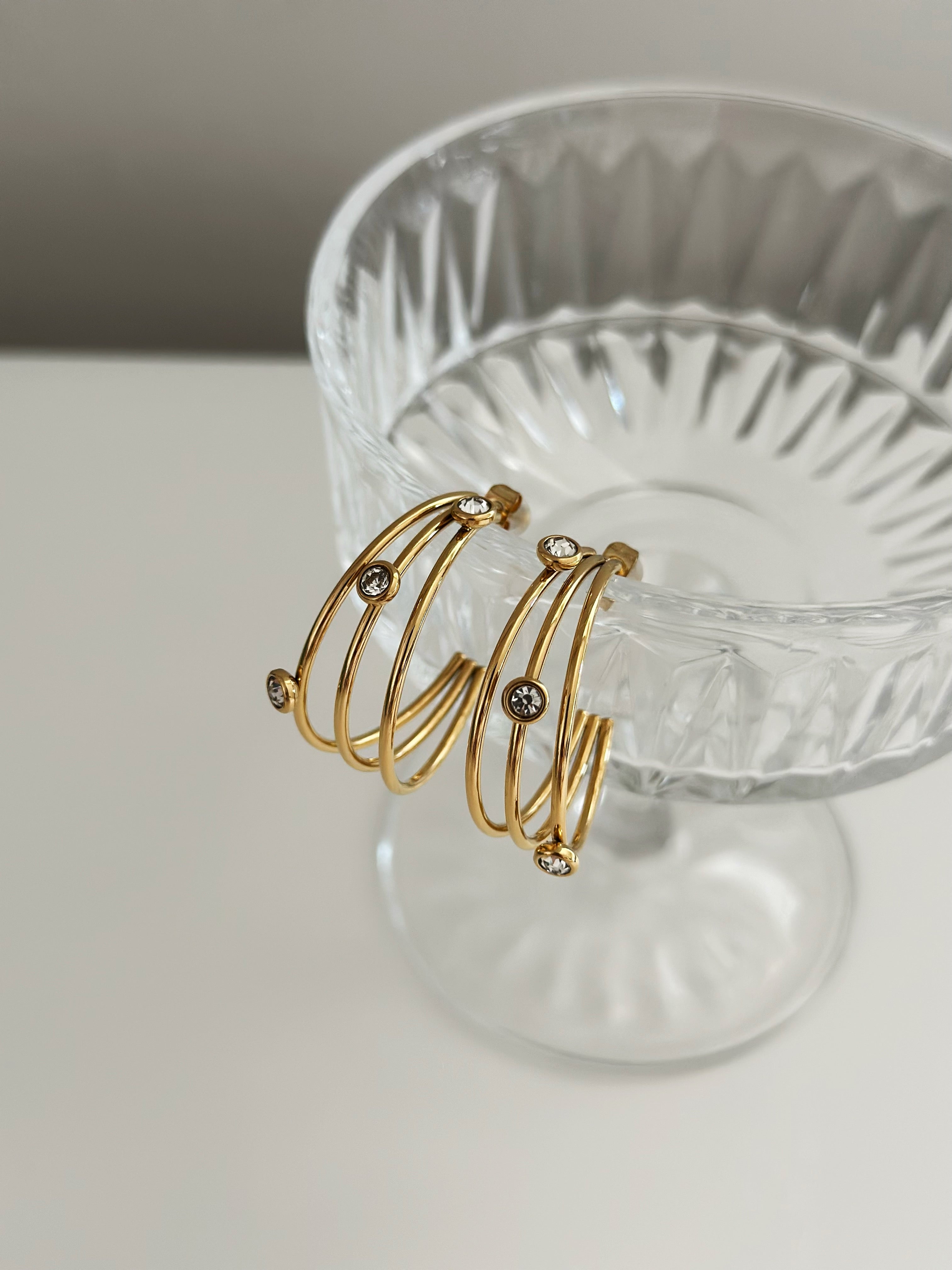 Aurelia Quad Hoops – Elegantne Naušnice