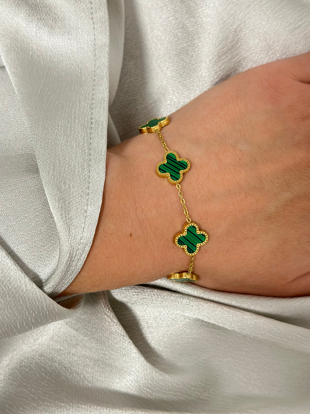 Capri Clover Bracelet - Elegantna Narukvica