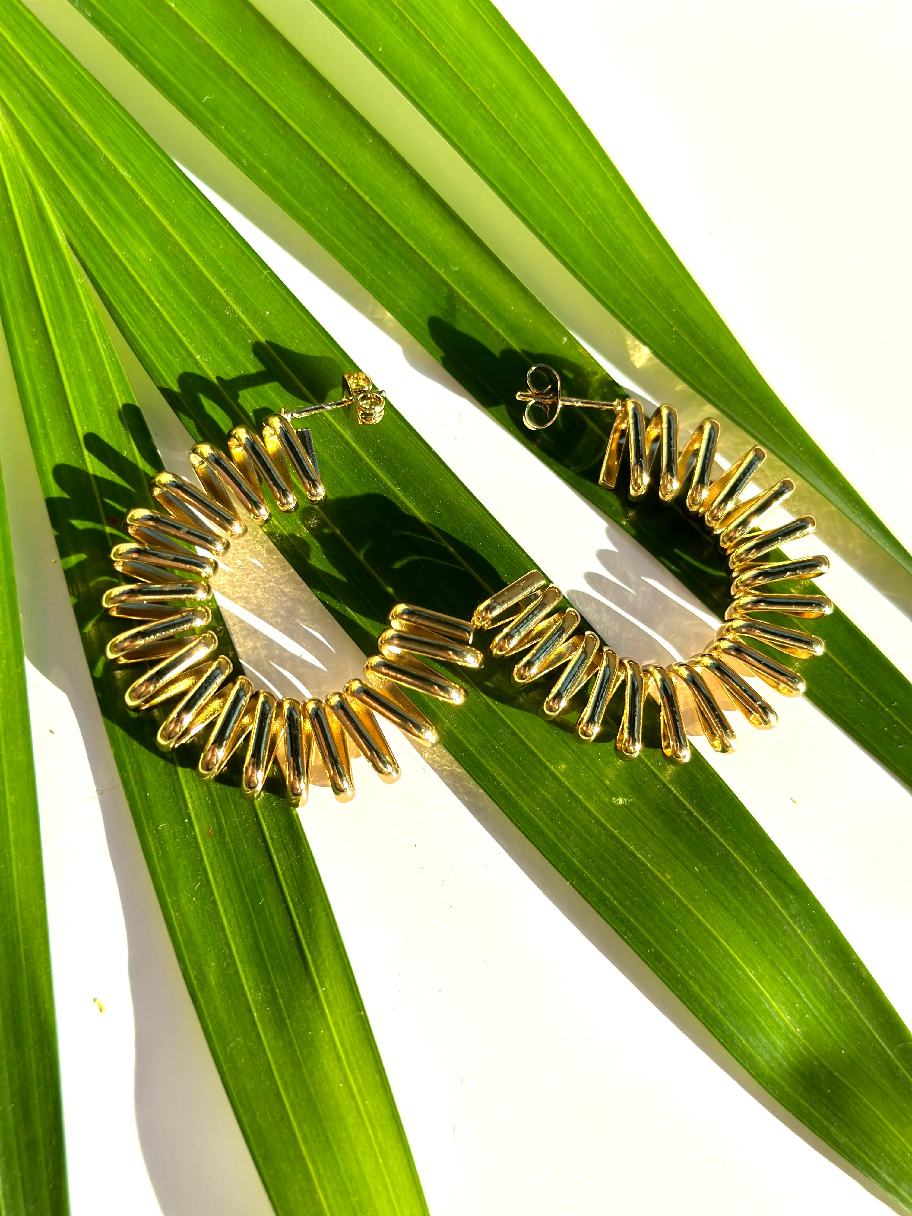 Riviera Pearls - Elegantne Naušnice